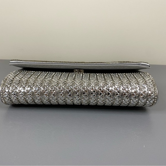 NWT Starlet Hollywood CA Silver Sparkling Stone Clutch Bag Shoulder Purse - Picture 9 of 16